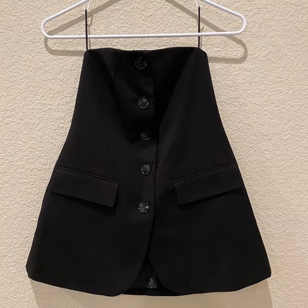 ZARA Black Strapless Buttoned Top